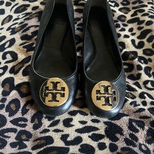 Tory Burch Black Leather Ballet Flats with Gold Medallion